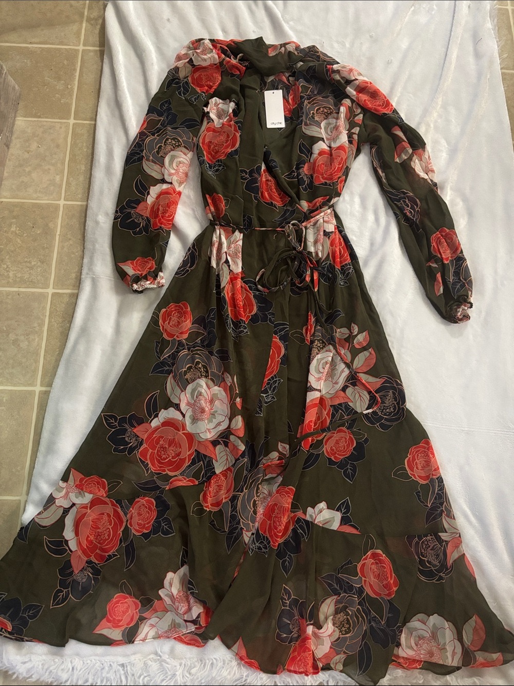 CITY CHIC | Sadie Maxi Dress - military - Picture 6 of 8
